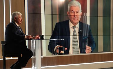O ministro da Ciência e Tecnologia, Marcos Pontes, participa do programa Sem Censura,  na TV Brasil