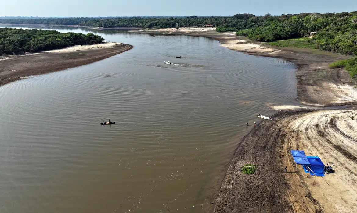 Tefé (AM), 18/08/2024 - Lago Tefé. Matéria Lagos na Amazônia maior média de temperatura para agosto. Foto: Adriano Gambarini/WWF-Brasil