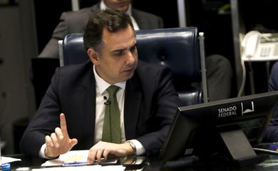 O presidente do Senado Federal, senador Rodrigo Pacheco, preside Sessão Deliberativa,nesta quarta-feira (8)