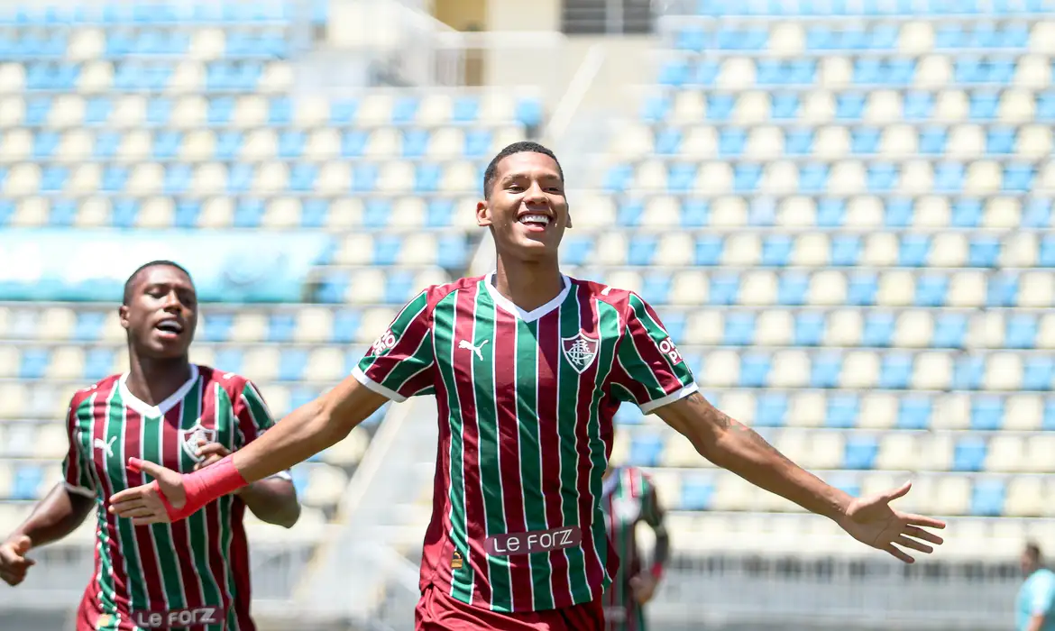 Leonardo Brasil / Fluminense FC Santana de Parnaiba, SP, Brasil - 08/01/2026 - Estádio Municipal Prefeito Gabriel Marques da Silva.
Fluminense enfrenta o Sfera pela 3° rodada da Copinha sub-20 2026.
Foto: Leonardo Brasil / Fluminense FC
