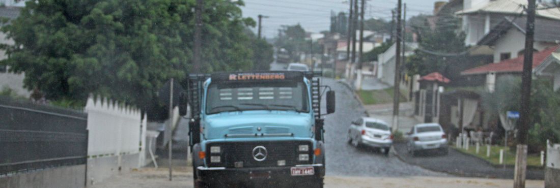 Chuvas em Rio do Sul, em Santa Catarina Chuvas em Rio do Sul, em Santa Catarina