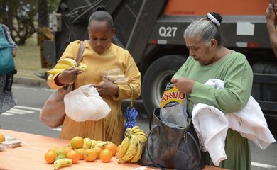Rio de Janeiro - Ação da Cidadania lança campanha Natal sem Fome no Aterro do Flamengo(Tomaz Silva/Agência Brasil)