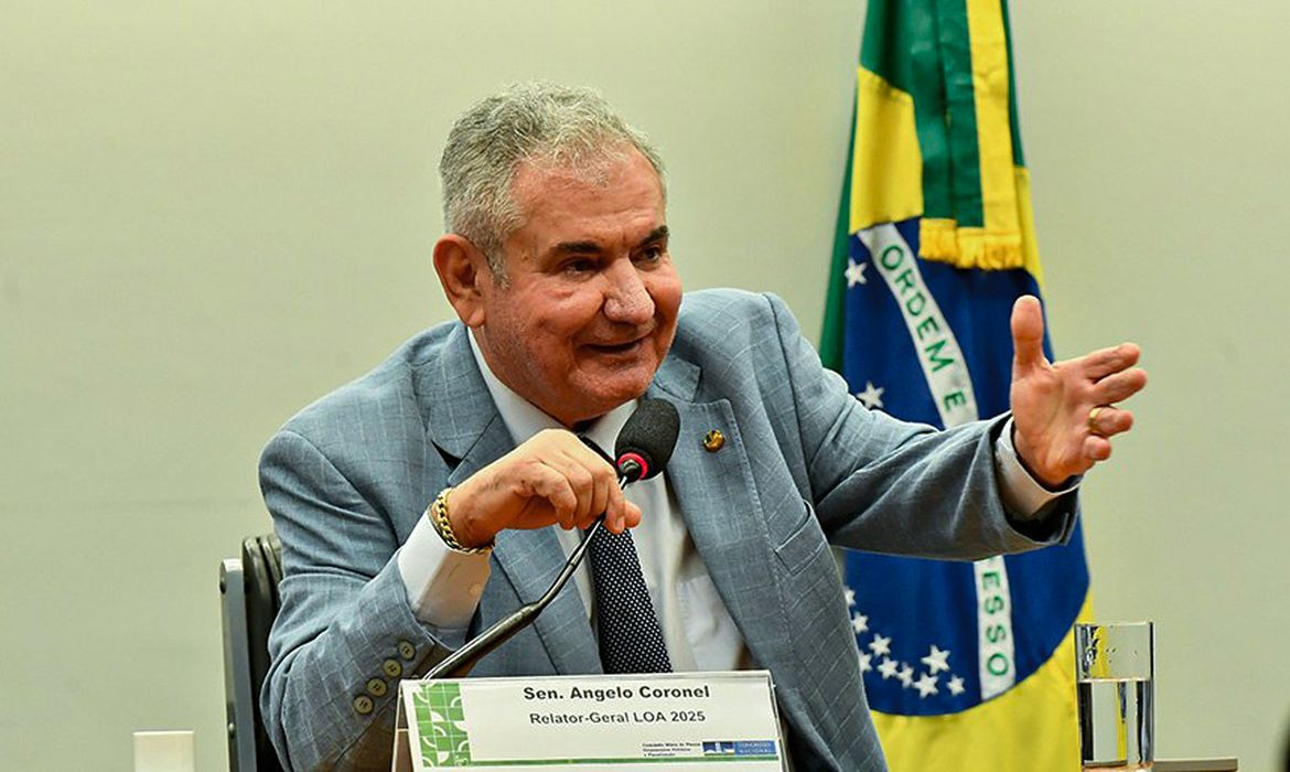 Brasília (DF) 20/12/2024 - O relator do projeto da Lei Orçamentária Anual de 2025 (LOA – PLN 26/2024), senador Angelo Coronel (PSD-BA)
Fonte: Geraldo Magela/Agência Senado