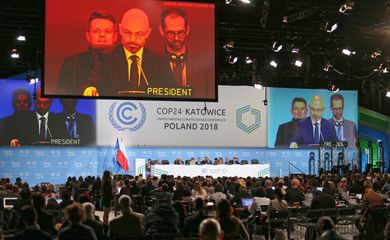 O presidente da Cúpula do Clima da Organização das Nações Unidas (ONU) (COP24), Michal Kurtyka, pediu neste domingo (2) que a comunidade internacional avance na implementação do Acordo de Paris.