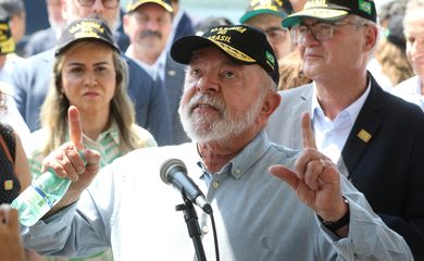 Rio de Janeiro (RJ), 23.03.2023 - Presidente da República, Luiz Inácio Lula da Silva, visita o Complexo Naval de Itaguaí, na região metropolitana do Rio de Janeiro. No local está sendo desenvolvido o Programa de Submarinos da Marinha do Brasil. Foto: Tânia Rêgo/Agência Brasil