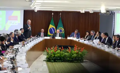 Brasília (DF), 31/10/2024 - Presidente da República, Luiz Inácio Lula da Silva, durante reunião com ministros e governadores. Foto: Valter Campanato/Agência Brasil