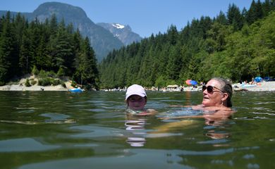 Heatwave hits the Canadian west coast