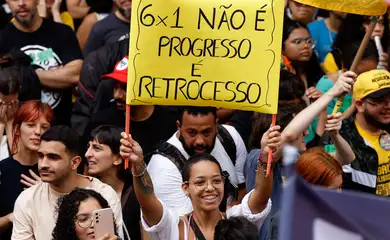 Movimentos sociais lançam plebiscito sobre escala 6x1 e isenção de IR