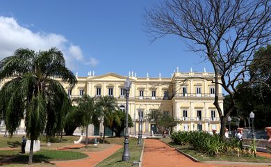 Jardim-terraço que fica diante do Museu Nacional. A Quinta da Boa Vista, no bairro de São Cristóvão, zona norte da cidade,  é revitalizada para o Bicentenário da Independência.