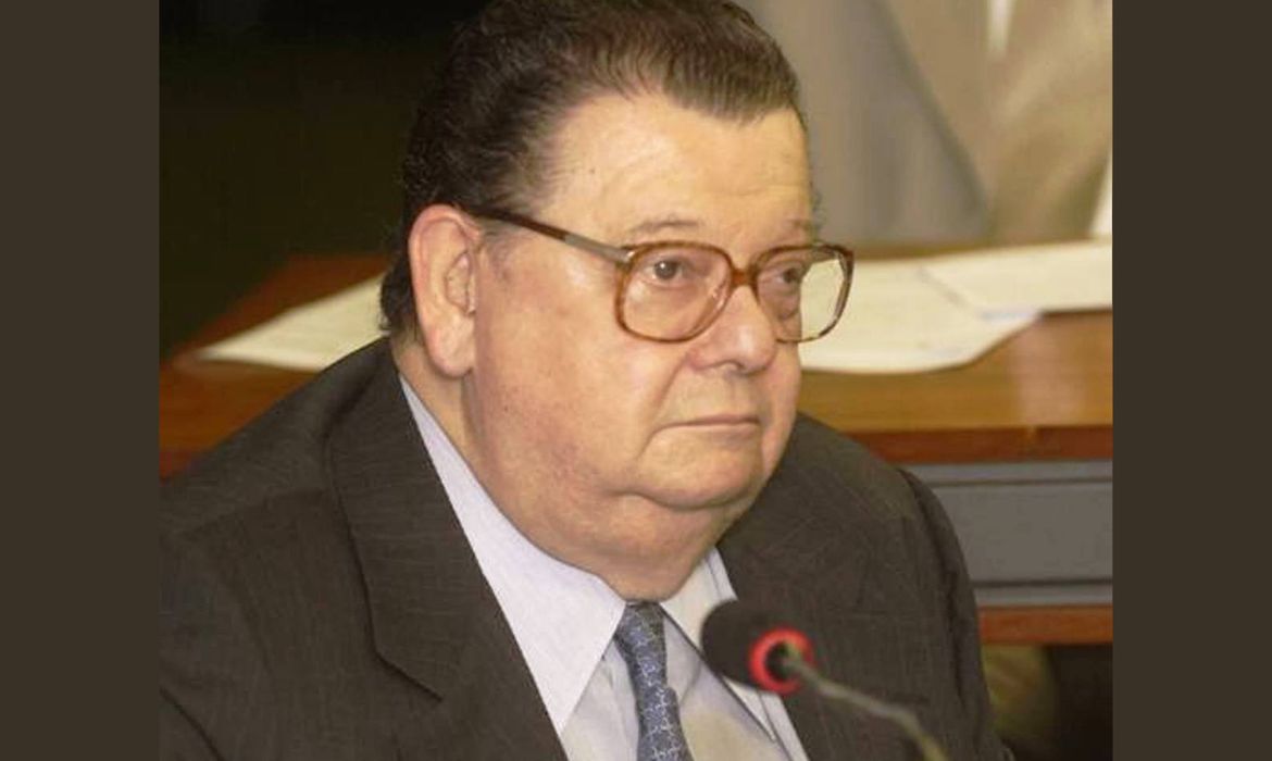 Brasília (DF) 12/08/2024 - Morre, aos 96 anos, o ex-ministro Delfim Netto
Economista deixa filha e neto. Ele morreu em São Paulo.
Foto: Salu Parente/Câmara dos Deputados