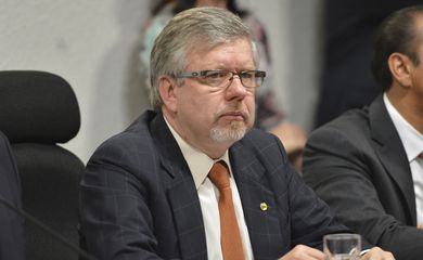 Reunião de instalação da Comissão Parlamentar Mista de Inquérito (CPMI) da Petrobras  (José Cruz/Agência Brasil)