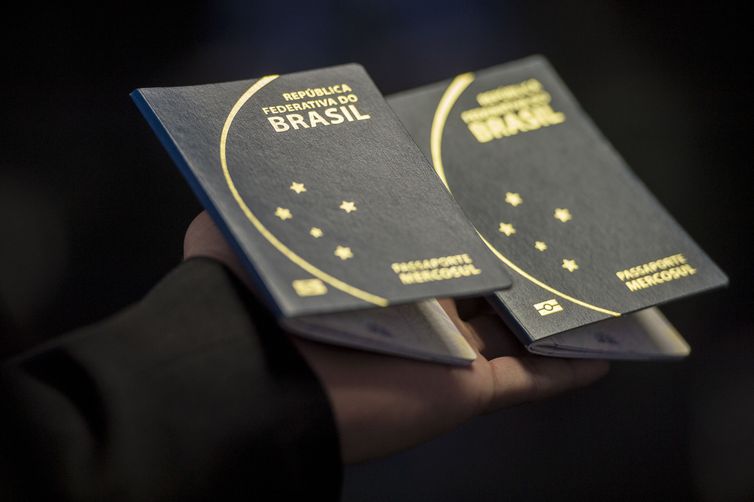 Passaporte biométrico brasil