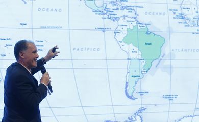 Rio de Janeiro (RJ) 08/06/2024 – O almirante Ilques Barbosa, coordenador do Cluster Tecnológico Naval, participa da Oceans20 Dialogues no Global Ocean Day, no Museu do Amanhã. Foto: Fernando Frazão/Agência Brasil