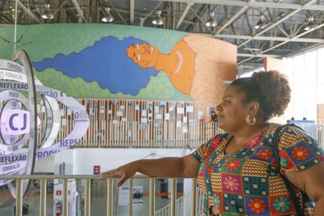 São Paulo SP 06/10/2023 - Especial Hip Hop -  Grafiteira Soberana Ziza no Centro Cultural da Juventude.  Foto Paulo Pinto/Agência Brasil