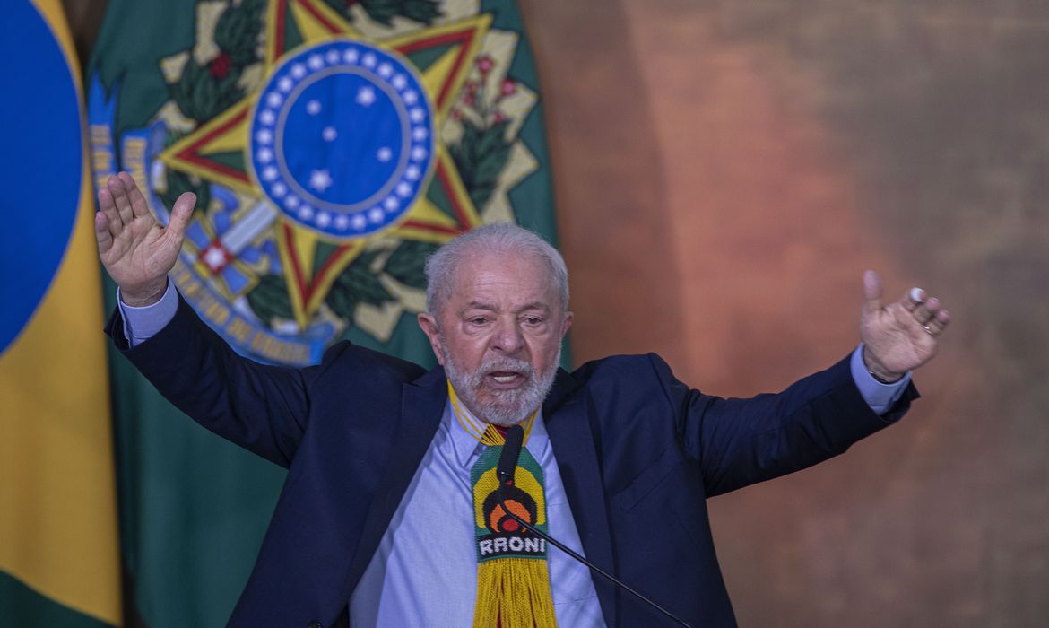 Brasília (DF) 05/06/2023 - O presidente Luiz Inácio Lula da Silva participa de uma Cerimônia por ocasião do Dia Mundial do Meio Ambiente no Palácio do Planalto.
Foto:Joédson Alves/Agência Brasil