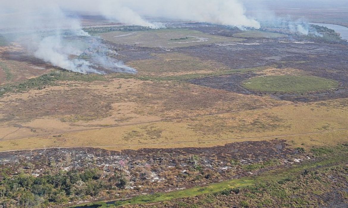 Polícia Federal/MS Corumbá-MS 20/09/2024 Polícia Federal deflagrou na manhã desta sexta-feira (20/9) a Operação Prometeu para combater os crimes de incêndio, desmatamento, exploração ilegal de terras da União, entre outros, na região de Corumbá/MS. Foto Polícia Federal/MS
