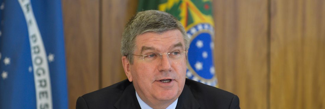 O presidente do Comitê Olímpico Internacional (COI), Thomas Bach, fala à imprensa após reunião com a presidenta Dilma Rousseff, no Palácio do Planalto. (11/07/2014)