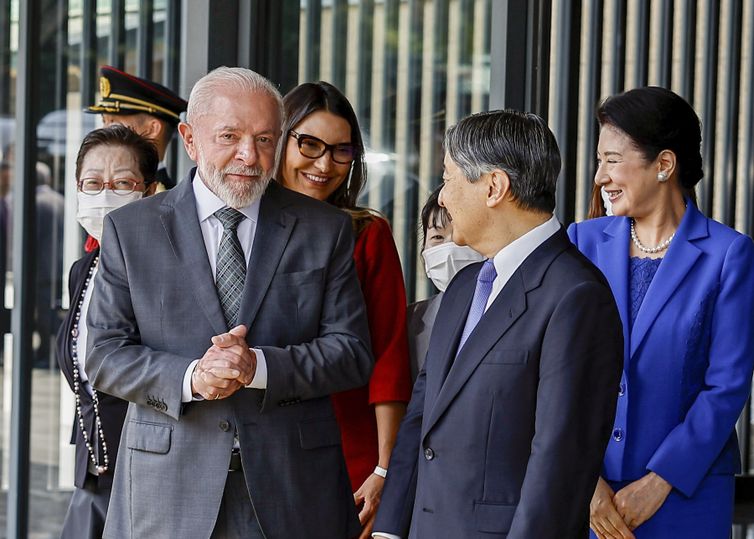 Presidente da República, Luiz Inácio Lula da Silva, durante cerimônia de boas-vindas.
Palácio Imperial do Japão.

Foto: Ricardo Stuckert / PR