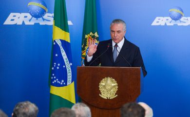 Brasília - O presidente interino Michel Temer se reúne com líderes empresariais de vários setores produtivos, no Palácio do Planalto (José Cruz/Agência Brasil)