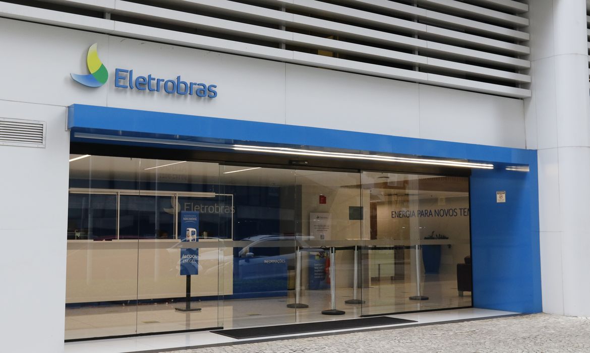 Edifício sede da Eletrobras no centro do Rio de Janeiro. A holding Centrais Elétricas Brasileiras S.A. atua na geração, transmissão e distribuição de energia. 