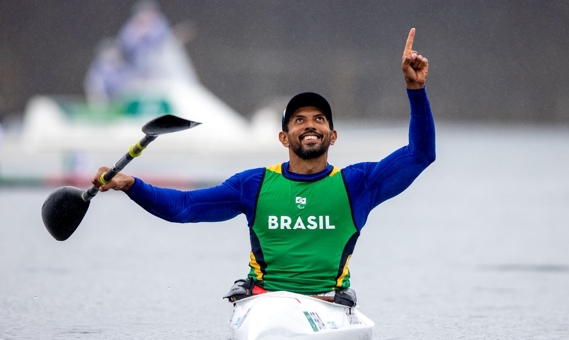 03.09.21 - Jogos Paralímpicos Tóquio 2020 - Luis Carlos Cardoso conquista a prata na categoria KL1 200m da Canoagem Velocidade
