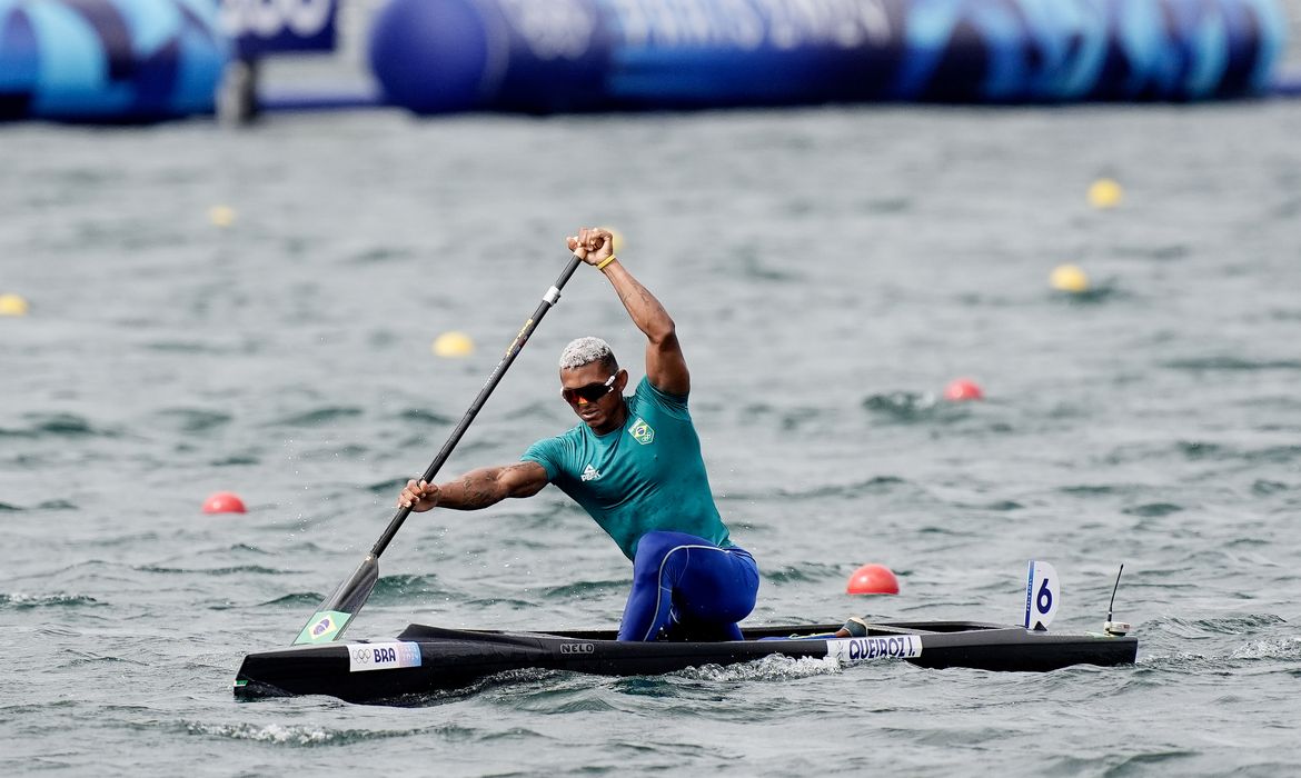 2024.08.09 - Jogos Olímpicos Paris 2024 - Canoagem velocidade masculino - Isaquias Queiroz compete na semifinal do C1 1000m. - Foto: Alexandre Loureiro/COB