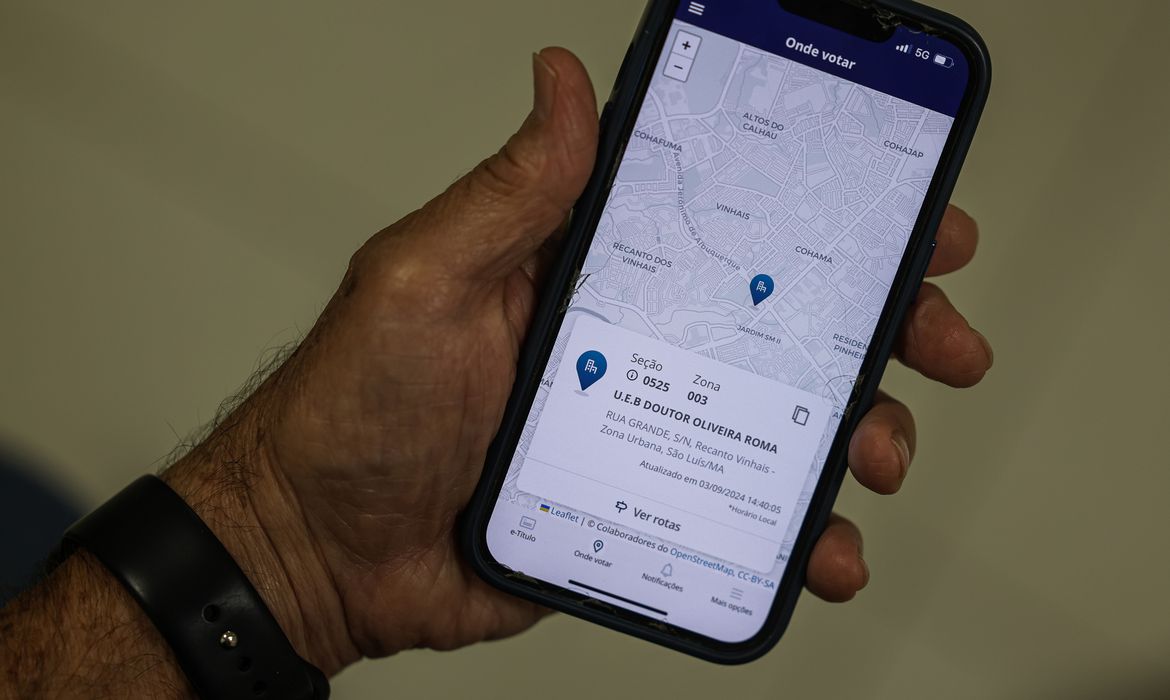 Brasília (DF) 03/09/2024- Aplicativo e-Título com função onde votar.
Foto: Joédson Alves/Agência Brasil