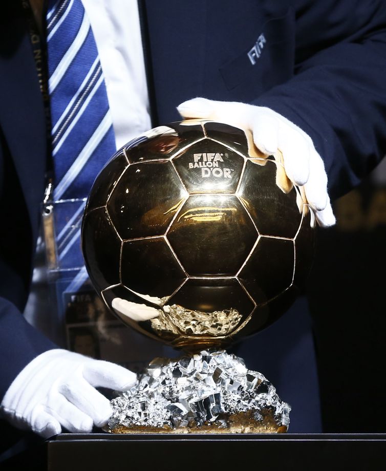 Trophy for 2015 FIFA World Player of the Year is displayed during news conference prior to Ballon d'Or 2015 awards ceremony in Zurich