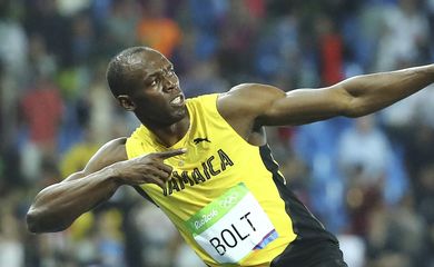 Bolt conquista tricampeonato também nos 200 metros e leva Engenhão ao delírio   