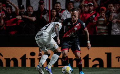 Atlético-Go x Corinthians - jogo 1 das quartas de final da Copa do Brasil