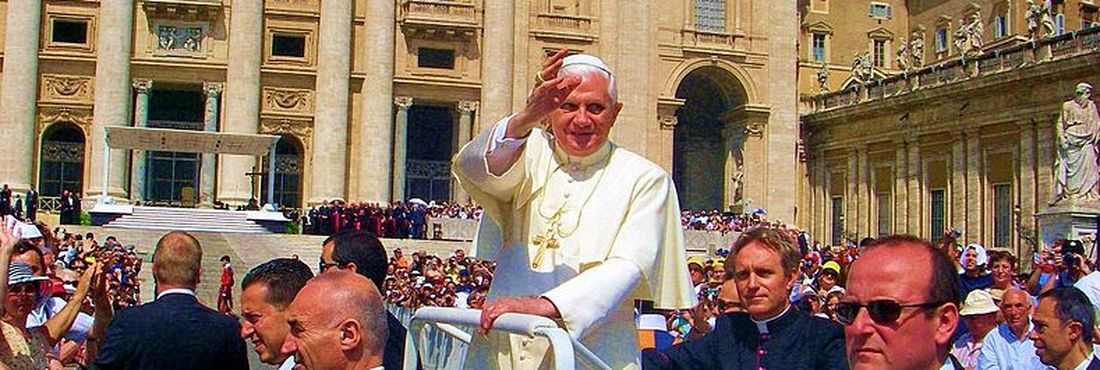 Bento XVI deixará pontificado no dia 28 de fevereiro
