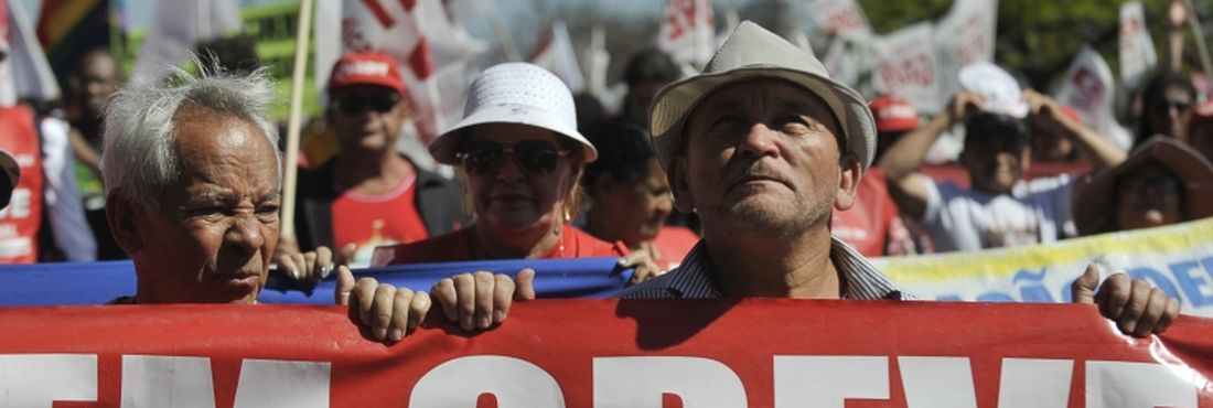 Funcionários de hospitais federais mantêm a greve no Rio