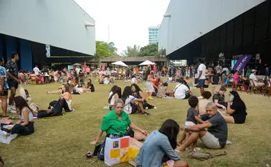 Rio de Janeiro (RJ), 10/09/2023 – Público durante o último dia da 20ª Bienal do Livro do Rio de Janeiro, no Riocentro, na Barra da Tijuca, zona oeste da capital fluminense. Foto: Tomaz Silva/Agência Brasil