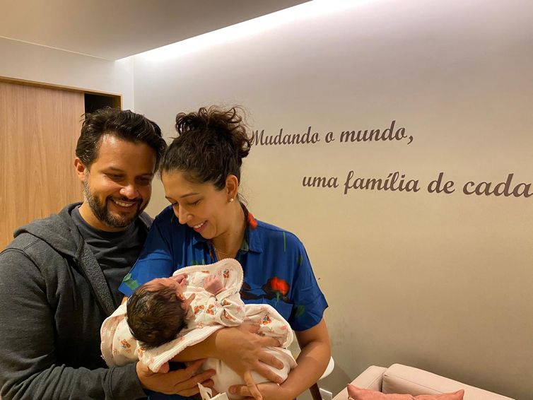 Bruna Moreira teve sua segunda filha em meio à pandemia