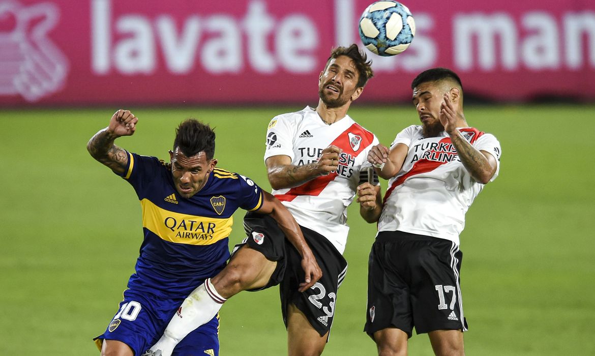 Copa Diego Maradona - Boca Juniors v River Plate