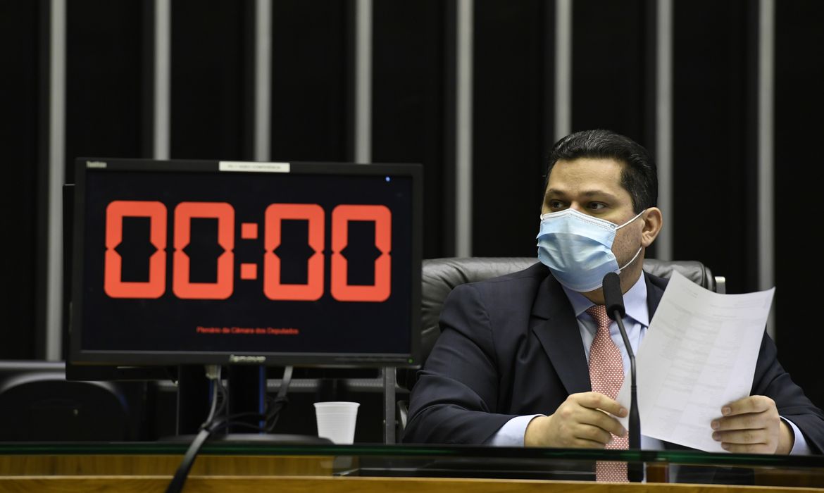 Sessão Deliberativa Remota do Congresso Nacional (para deputados) destinada à deliberação dos Projetos de Lei do Congresso Nacional nºs 7, 8 e 1 de 2020. 
