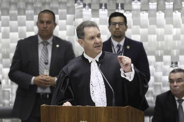 O novo presidente do Superior Tribunal de Justiça (STJ), João Otávio de Noronha, durante solenidade de posse.