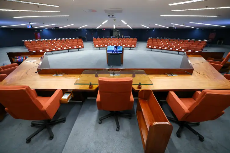 Brasília (DF) 25/03/2025 - Plenario da primeira turma antes do início da julgamento.
O Supremo Tribunal Federal (STF) começa a julgar, o ex-presidente Jair Bolsonaro e mais sete denunciados pela trama golpista vão se tornar réus na ação.
O caso será julgado pela Primeira Turma da Corte, colegiado formado por cinco dos 11 ministros que compõem o tribunal. 
Foto: Antonio Augusto/STF