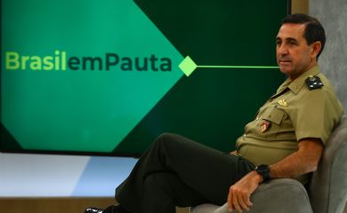 O diretor de Serviço Militar do MD, General de Divisão Vinicius Ferreira Martinelli, participa do programa Brasil em Pauta  na TV Brasil