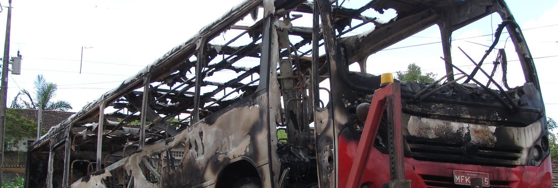 No último dia 14, um ônibus foi incendiado no bairro Óleo Grande, em Gaspar (SC), região metropolitana de Florianópolis.