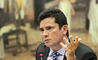 Brasília - O juiz federal Sérgio Moro, da 13ª Vara Federal de Curitiba, participa de audiência pública na Comissão Especial do Novo Código de Processo Penal, na Câmara dos Deputados (Marcelo Camargo/Agência Brasil)