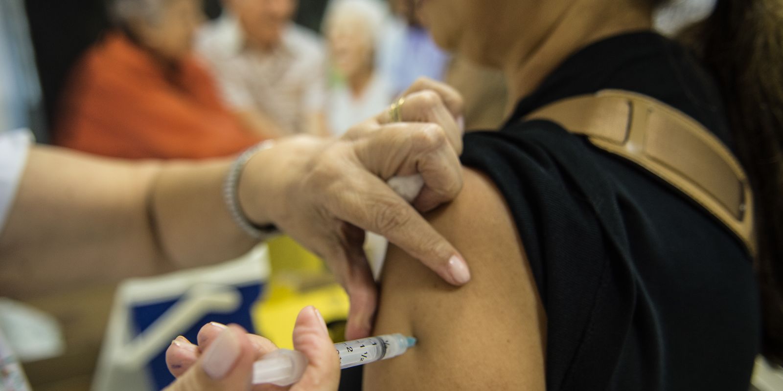 La disminución de la vacunación de los ancianos ilumina la preparación para los casos de influenza