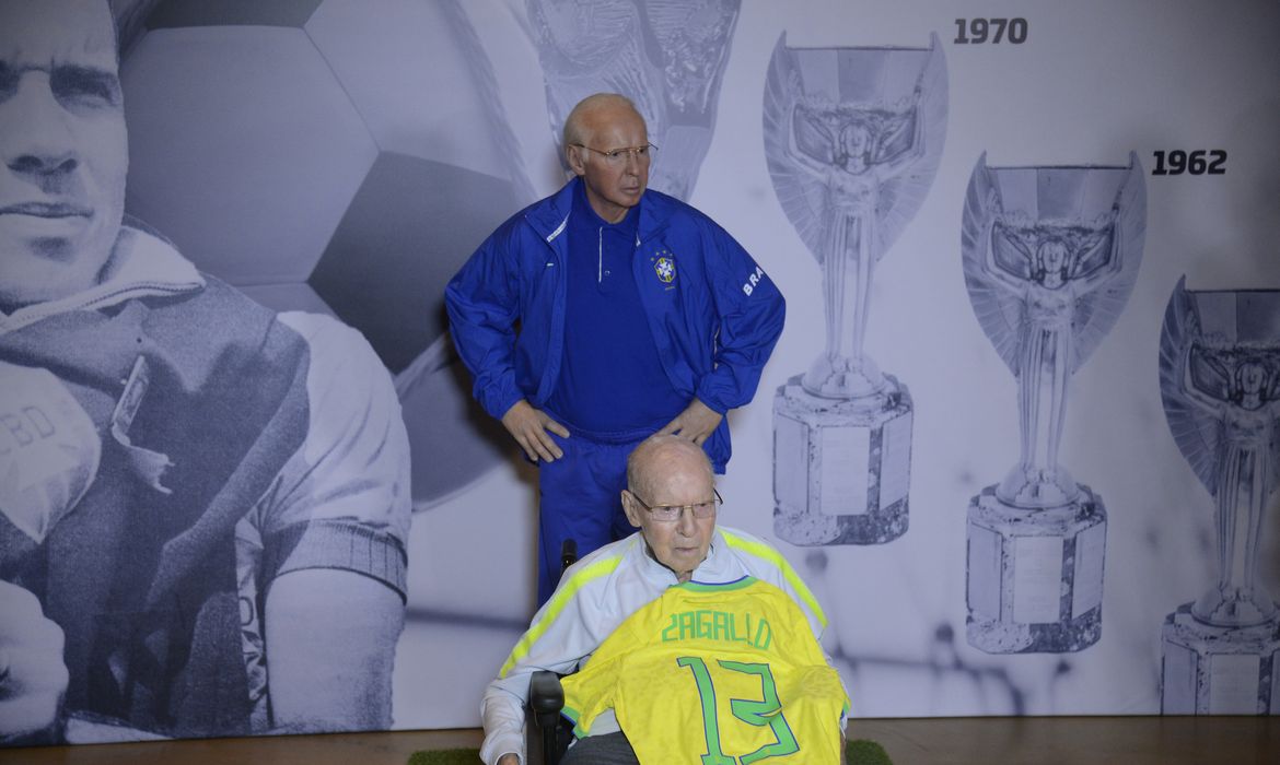 O Museu da Seleção Brasileira inaugura estátua de cera em homenagem a Mário Jorge Lobo Zagallo na sede da Confederação Brasileira de Futebol (CBF), na Barra da Tijuca, no Rio de Janeiro