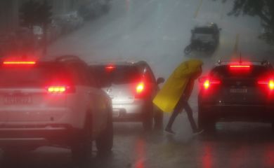 São Paulo (SP), 06/11/2024 - Chuva forte atinge o centro de São Paulo no final da tarde. Foto: Paulo Pinto/Agência Brasil