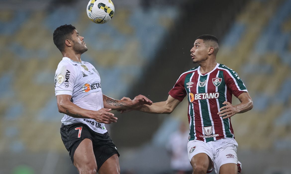 Técnico do River Plate aponta Fluminense como melhor time do Brasil