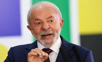 Brasília (DF), 18/12/2025 - O presidente Luiz Inácio Lula da Silva dá entrevista coletiva durante café da manhã com jornalistas, no Palácio do Planalto.  Foto: Marcelo Camargo/Agência Brasil