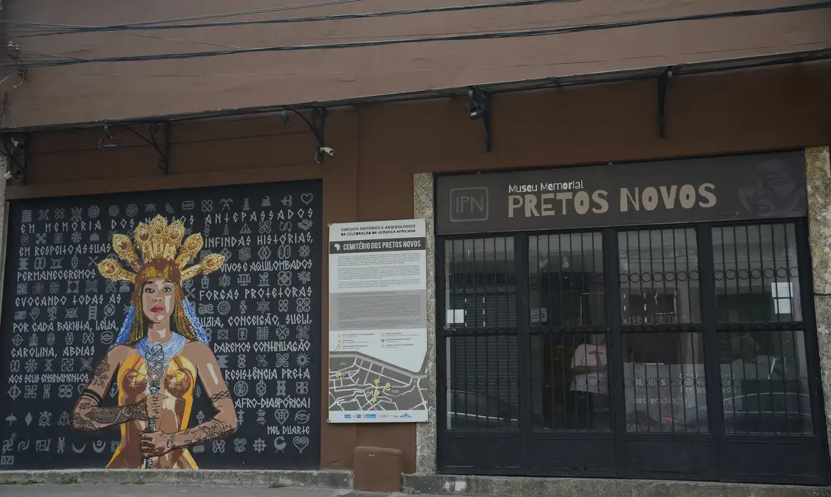 Fachada do Instituto de Pesquisa e Memória Pretos Novos (IPN), na Gamboa, no Rio de Janeiro