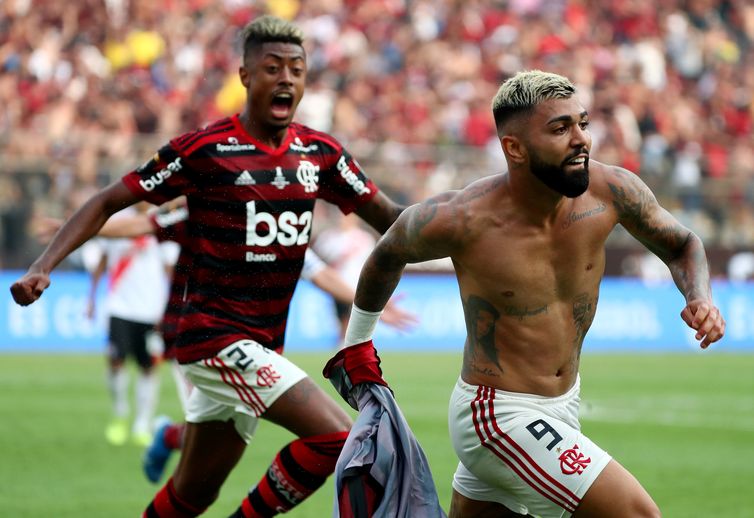 Soccer Football - Copa Libertadores - Final - Flamengo v River Plate - Monumental Stadium, Lima, Peru - November 23, 2019 Flamengo's Gabriel Barbosa celebrates scoring their second goal REUTERS/Pilar Olivares