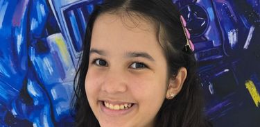Nicole Semião, jovem cientista e apaixonada por astronomia