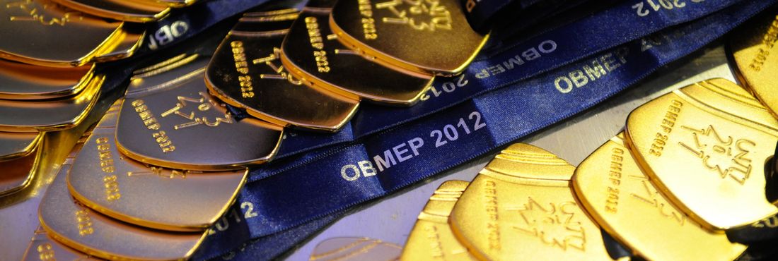 Cerimônia nacional de premiação da 8ª Olimpíada Brasileira de Matemática das Escolas Públicas. Professores e alunos receberam placas e medalhas